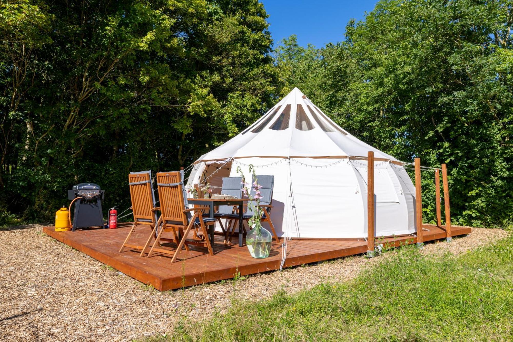 Holmegaard Vin Og Glamping Hotel Dannemare ภายนอก รูปภาพ