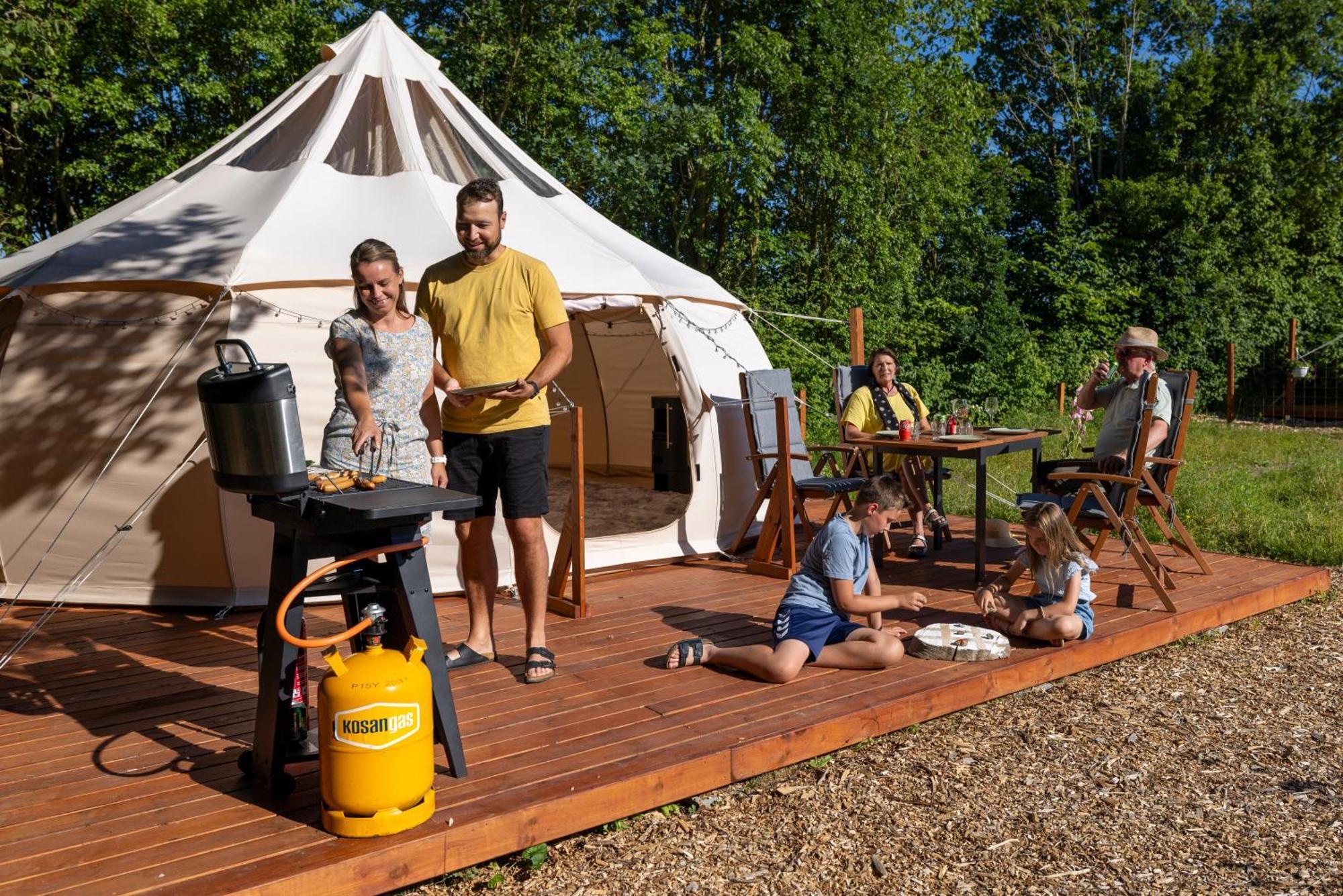 Holmegaard Vin Og Glamping Hotel Dannemare ภายนอก รูปภาพ